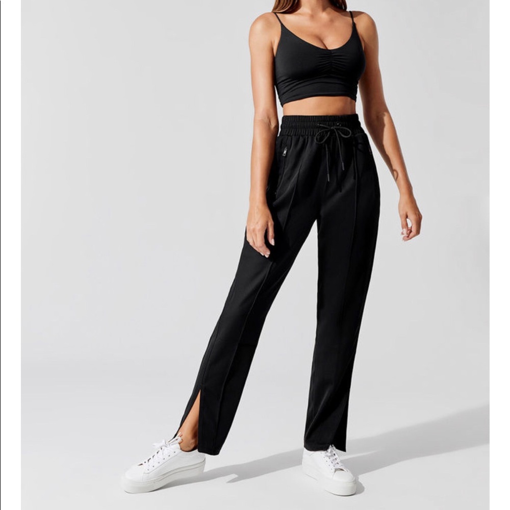 NWT Carbon38 Tapered Black Legging